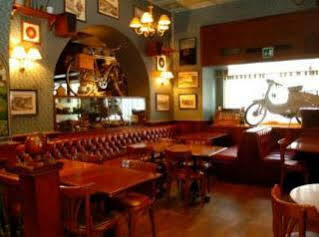 Flann O'brien Pensionat 3*
